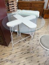"ICE CREAM" TABLE AND CHAIR