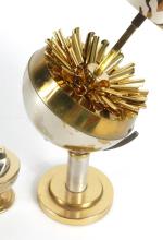 VINTAGE GLOBE CIGARETTE HOLDER & LIGHTER