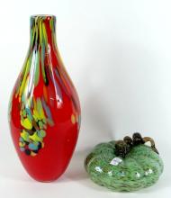 ART GLASS VASE AND CENTREPIECE