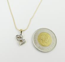PENDANT NECKLACE