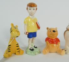 5 BESWICK "WINNIE THE POOH" FIGURINES