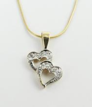 PENDANT NECKLACE