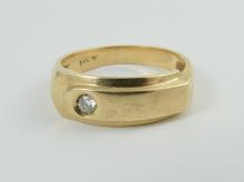 DIAMOND RING