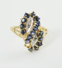 SAPPHIRE & DIAMOND RING