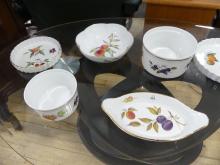 ROYAL WORCESTER "EVESHAM" SERVING BOWLS