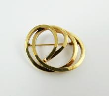 GOLD BROOCH