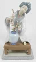 LLADRO FIGURINE