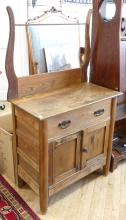 ANTIQUE WASHSTAND