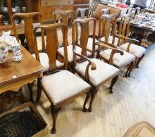 SET OF EIGHT OAK DINING CHAIRS