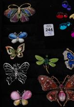 SIXTEEN "INSECT" FASHION BROOCHES