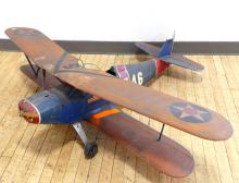LARGE AIRPLANE MODEL
