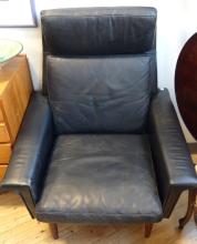 DANISH HIGHBACK LEATHER LOUNGE CHAIR