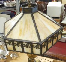 SLAG GLASS TABLE LAMP