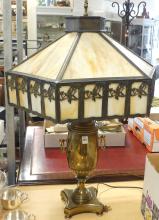 SLAG GLASS TABLE LAMP
