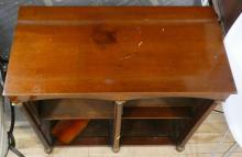 DIMINUTIVE MAHOGANY SHELF