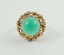 LADIES' VINTAGE GOLD RING