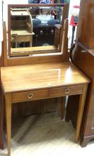 MAHOGANY VANITY DRESSER