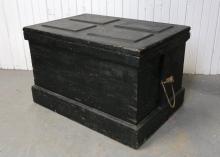 ANTIQUE TOOL CHEST