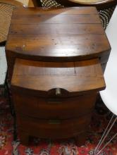 PAIR OF MODERN NIGHTSTANDS