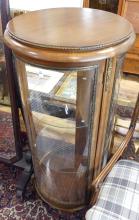 FRENCH VITRINE CABINET