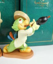 3 DISNEY FIGURINES