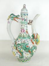 LARGE CHINESE PORCELAIN EWER