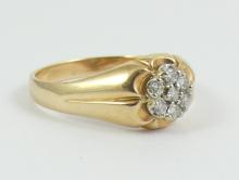 GENTLEMAN'S DIAMOND RING