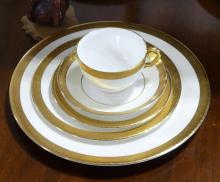 MINTON "BUCKINGHAM" DINNERWARE