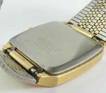 2 WRISTWATCHES