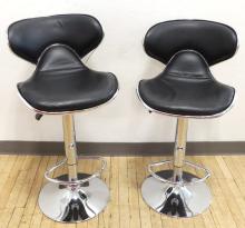 PAIR OF CONTEMPORARY BAR STOOLS