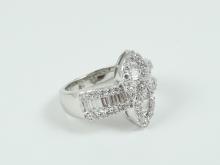 EXCEPTIONAL DIAMOND COCKTAIL RING