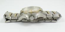 5 QUARTZ WRISTWATCHES