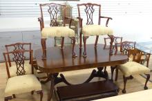 VINTAGE MAHOGANY DINING SET