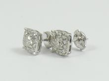VALUABLE DIAMOND EARRINGS