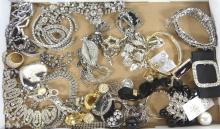 JEWELLERY & PURSES