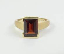 GARNET RING