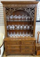 ILLUMINATED DISPLAY CABINET