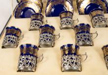 COALPORT CUPS & SAUCERS