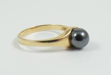 PEARL RING