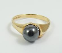 PEARL RING