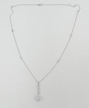 EXQUISITE DIAMOND NECKLACE