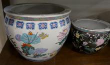 THREE CHINESE PORCELAIN JARDINIERES