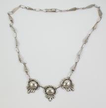 BRACELET & NECKLACE