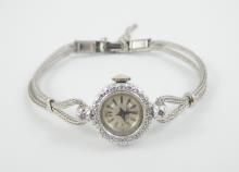 LADIES' GOLD WRISTWATCH