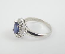 SAPPHIRE & DIAMOND PLATINUM RING