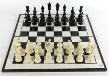 INTERNATIONAL CHESS SET