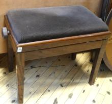 LACQUERED ROSEWOOD BENCH SEAT