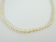 CULTURED PEARL NECKLACE