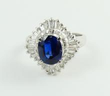 SAPPHIRE & DIAMOND RING