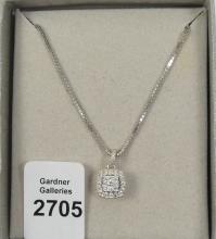 DIAMOND PENDANT NECKLACE